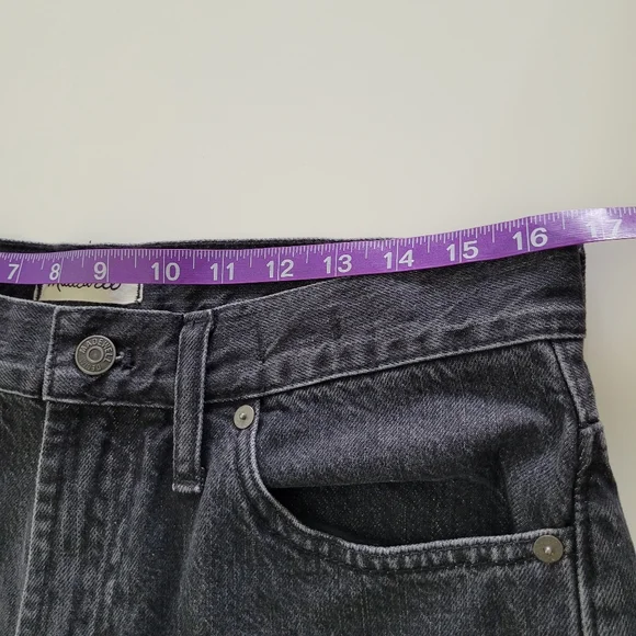 Madewell the perfect vintage black distressed jeans - Picture 8 of 15